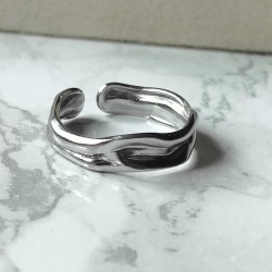 Silver Swirl Ring